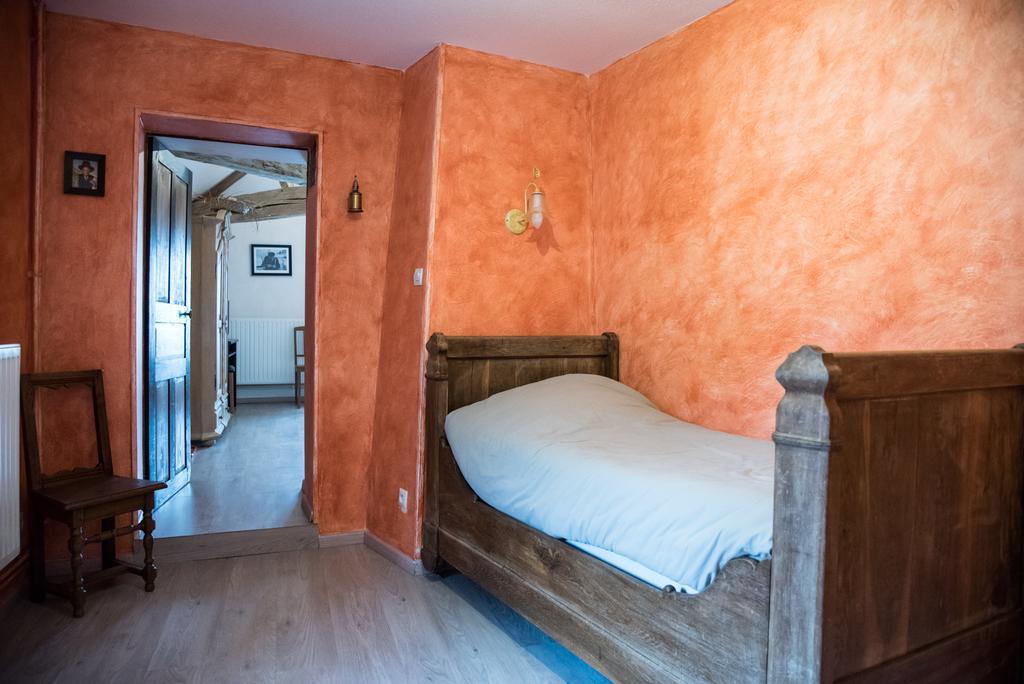 La Ferme Des 3 Suissesses Bed & Breakfast Saint-Paul  Dış mekan fotoğraf