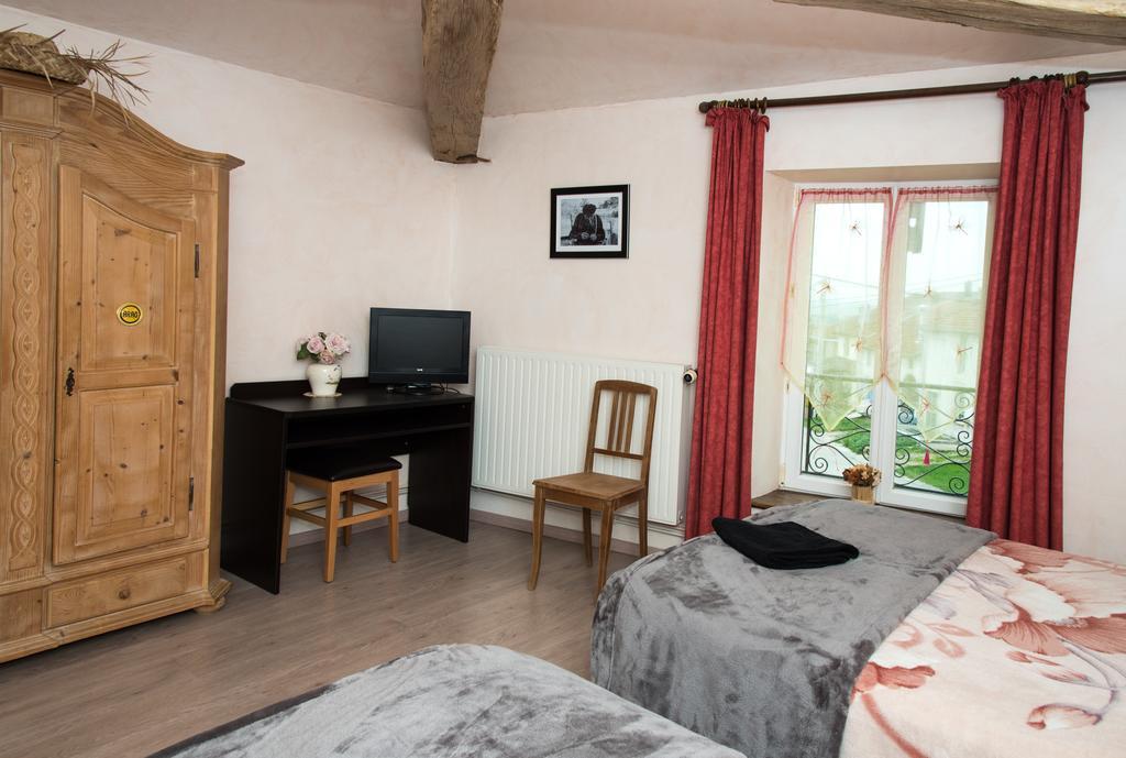 La Ferme Des 3 Suissesses Bed & Breakfast Saint-Paul  Dış mekan fotoğraf